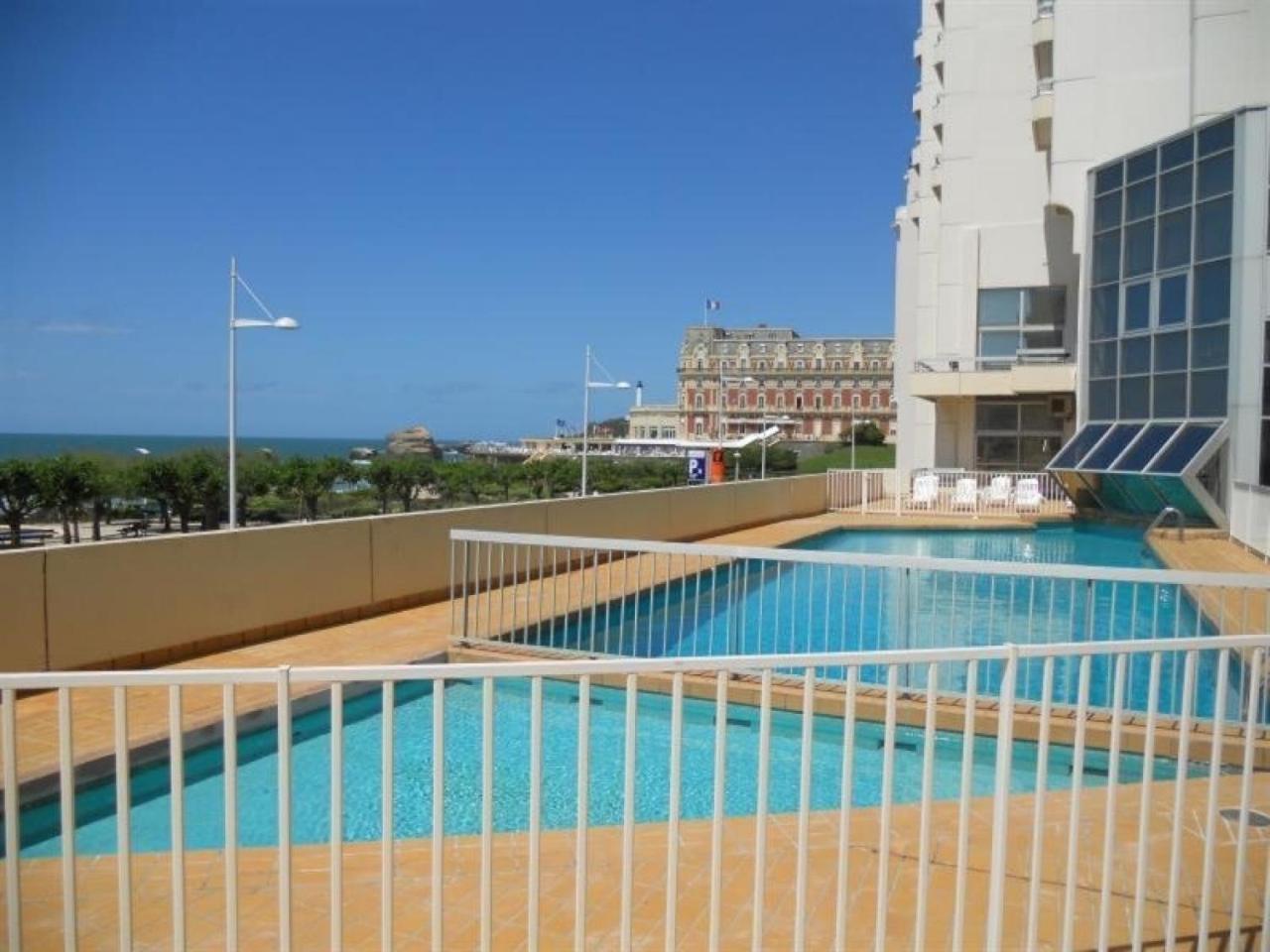 Studio Front De Mer Avec Piscine Et Balcon A Biarritz - Fr-1-3-412 ภายนอก รูปภาพ